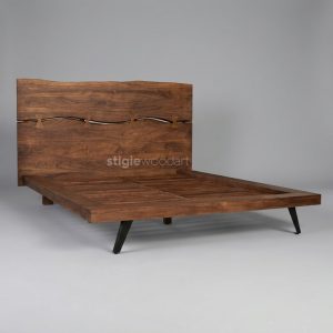 Tempat Tidur Kayu Jati Live Edge Modern